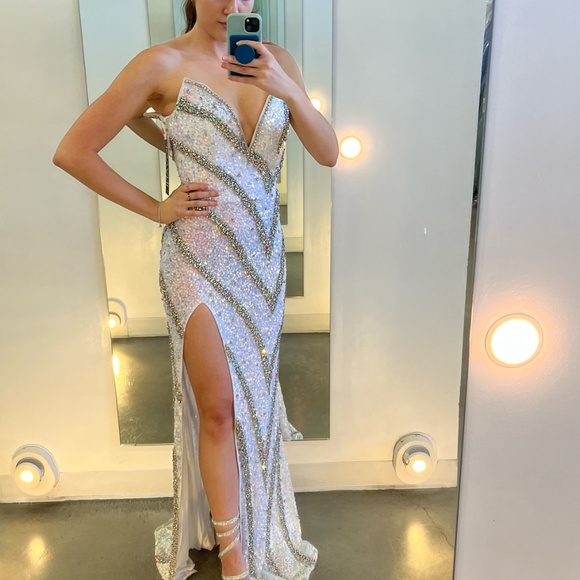 Jovani D5710 Evening Dress NEW Authentic - Picture 4 of 6